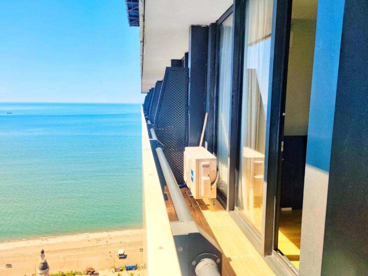 Orbi City Apartments バトゥーミ エクステリア 写真