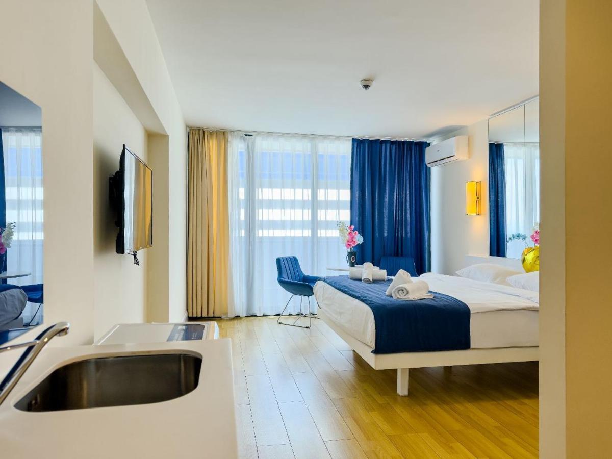 Orbi City Apartments バトゥーミ エクステリア 写真