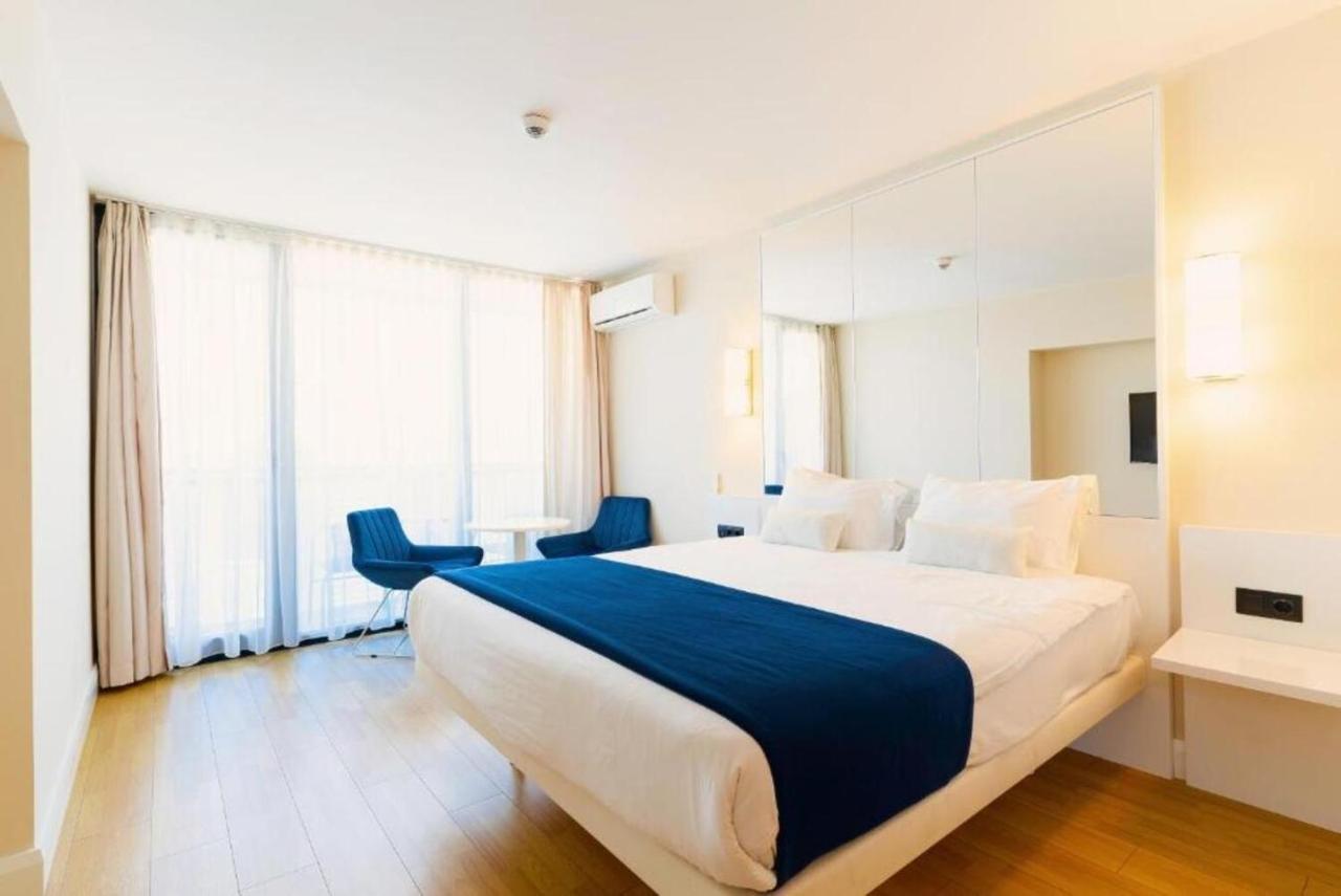 Orbi City Apartments バトゥーミ エクステリア 写真