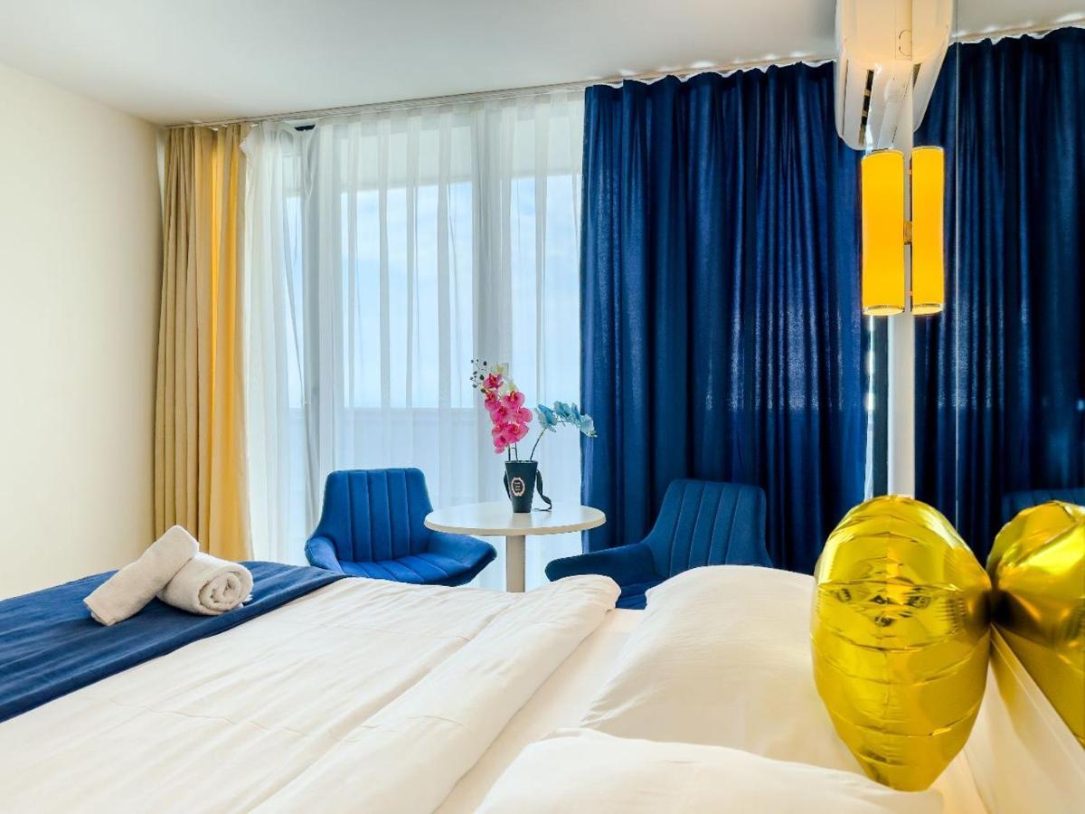Orbi City Apartments バトゥーミ エクステリア 写真