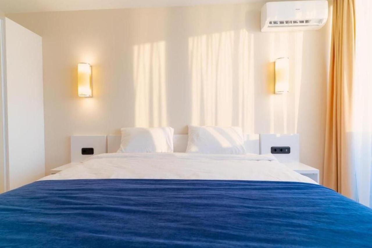 Orbi City Apartments バトゥーミ エクステリア 写真